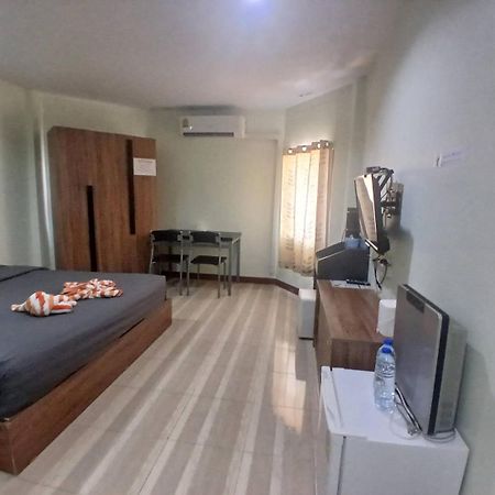 Alongkorn Hotel By Sb Samut Songkhram Екстер'єр фото