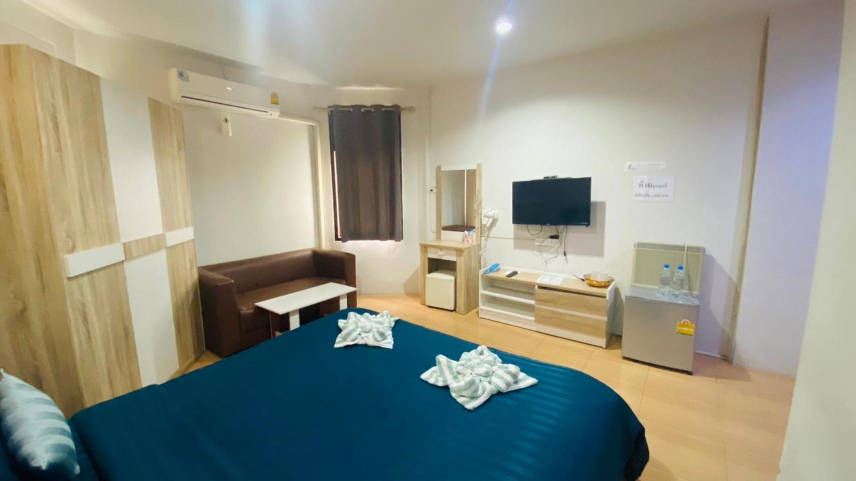 Alongkorn Hotel By Sb Samut Songkhram Екстер'єр фото