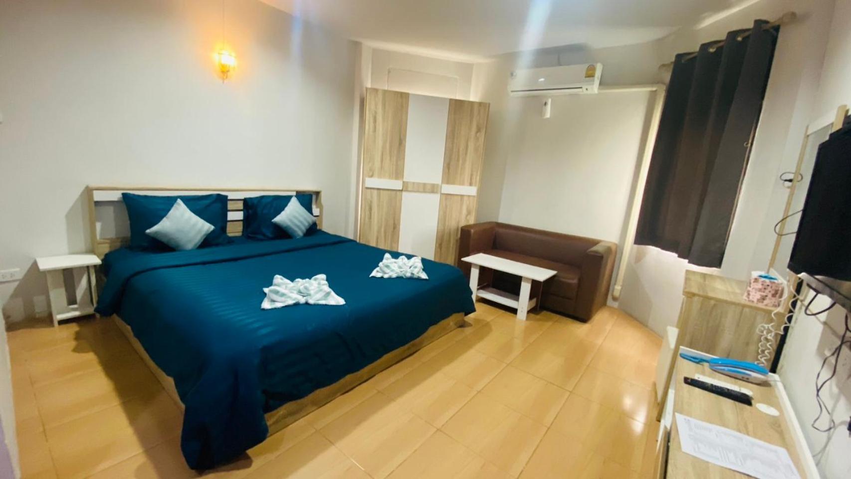 Alongkorn Hotel By Sb Samut Songkhram Екстер'єр фото