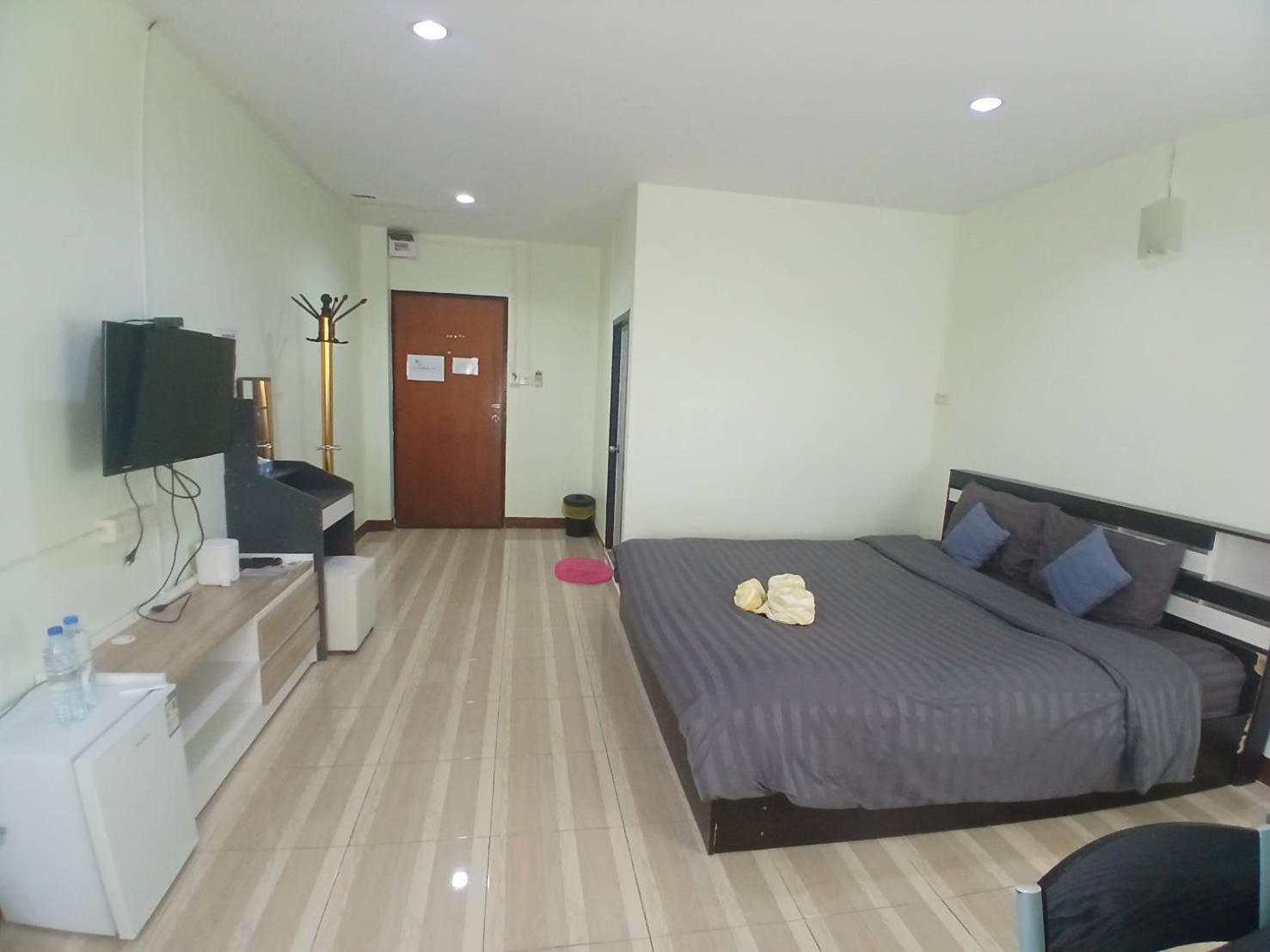Alongkorn Hotel By Sb Samut Songkhram Екстер'єр фото
